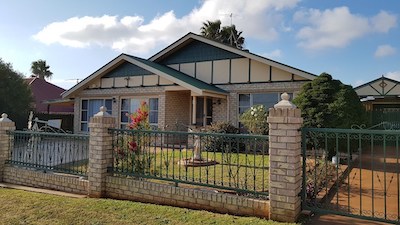 Property For Sold: 11 Stoneyhurst Court Glenvale QLD 4350